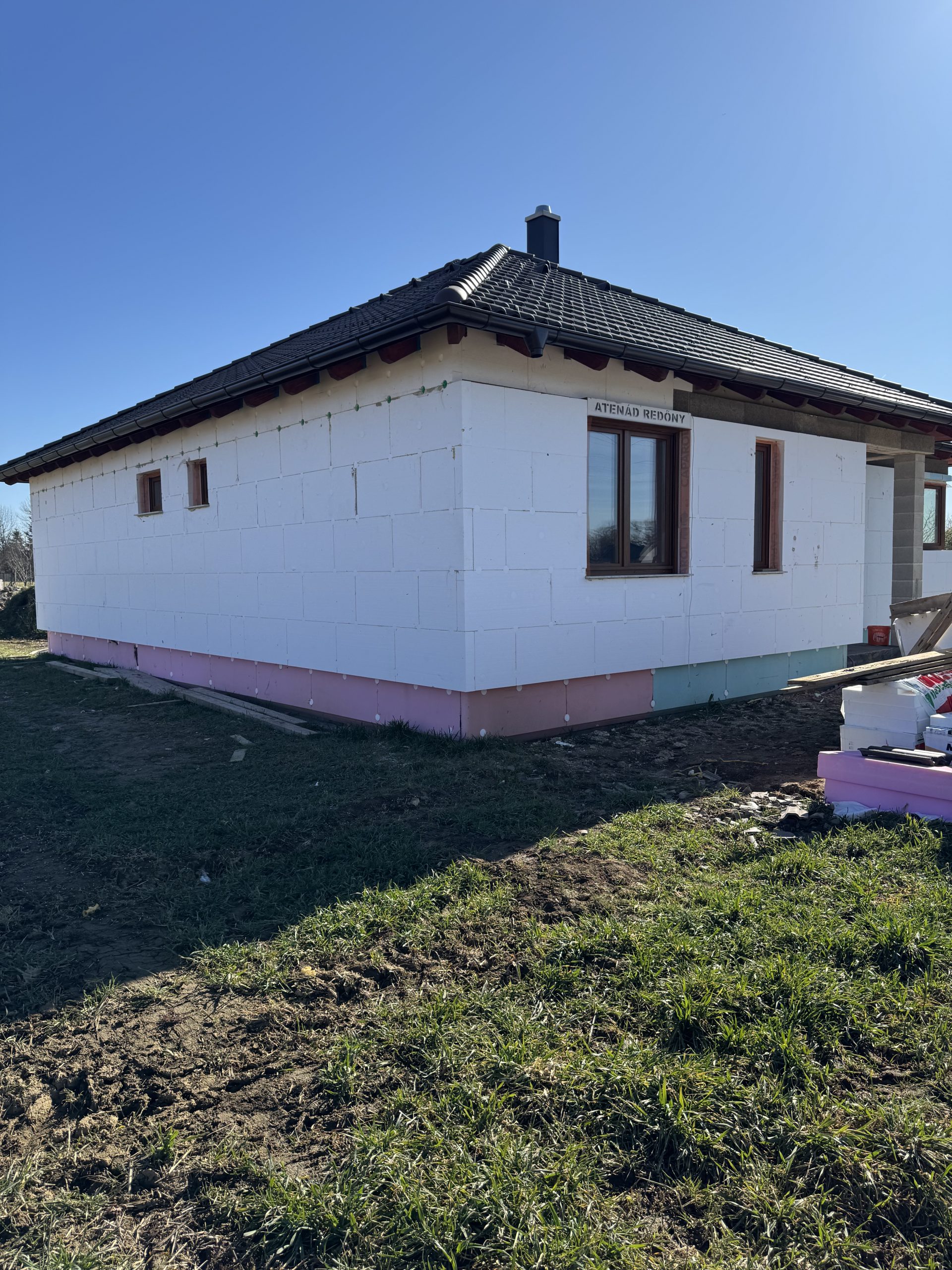 Tégla ház generálkivitelezés Gencsapátiban
